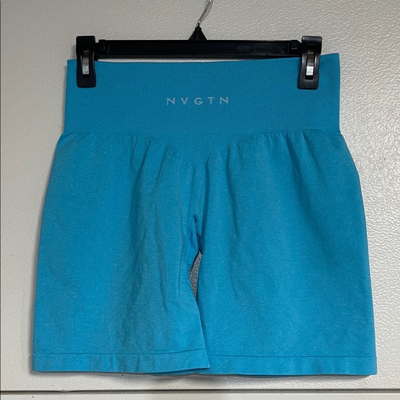 NVGTN WOMENS BLUE SEAMLESS COMPRESSION ATHLETIC SHORTS LARGE - Picture 2 of 3